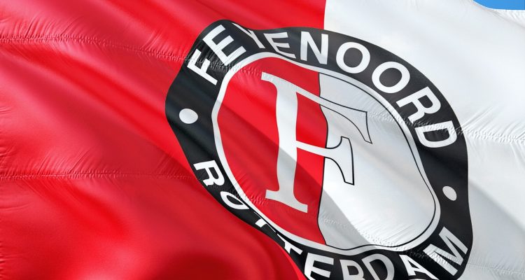 découvrez l'univers passionnant de la ligue des champions, le prestigieux tournoi de football qui réunit les meilleures équipes d'europe. suivez les matchs palpitants, les joueurs emblématiques et les moments inoubliables qui font de cette compétition un événement incontournable pour tous les amateurs de football.