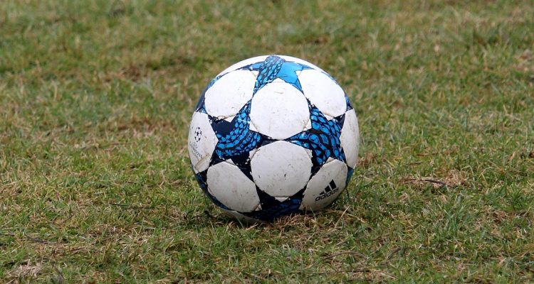 découvrez l'univers captivant de la ligue des champions, le tournoi de football le plus prestigieux d'europe, où les meilleures équipes s'affrontent pour décrocher la gloire. suivez les matchs, les moments forts et les analyses des experts pour vivre chaque moment palpitant de cette compétition incontournable.