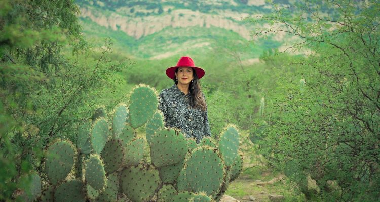 découvrez le parcours de luis enrique, ancien footballeur international espagnol et entraîneur réputé, connu pour ses succès à la tête de clubs prestigieux et de la sélection nationale.