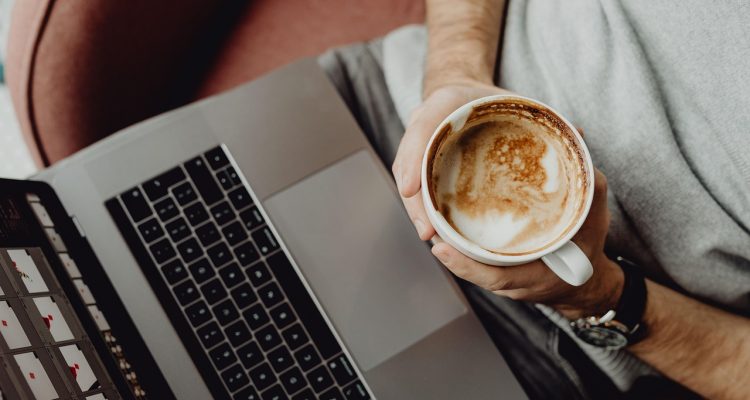 découvrez toutes les informations sur la coupe du monde 2026 : dates, pays hôtes, équipes qualifiées, actualités et analyses pour ne rien manquer de cet événement sportif unique.