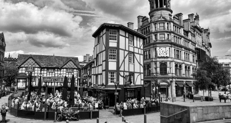 découvrez toute l'actualité, les résultats et les informations sur manchester city, le club de football emblématique de premier league.