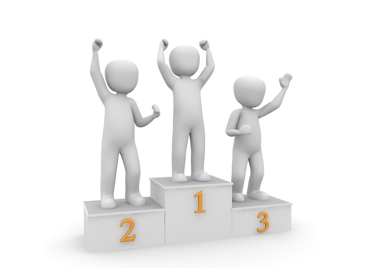 créez une vidéo hommage touchante pour célébrer et commémorer les moments précieux d'une personne chère.