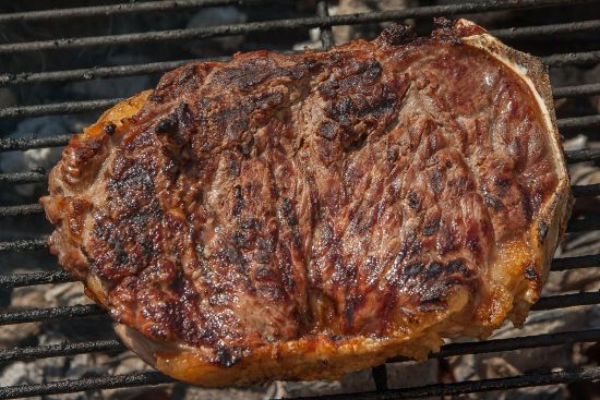 découvrez les informations essentielles sur les fractures des côtes de lucas moura, incluant les causes, les symptômes, le traitement et la rééducation pour un rétablissement optimal.