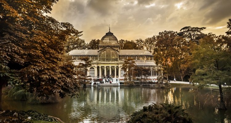 découvrez des conseils pratiques et des stratégies essentielles pour bien préparer votre retraite et profiter pleinement de cette nouvelle étape de vie.